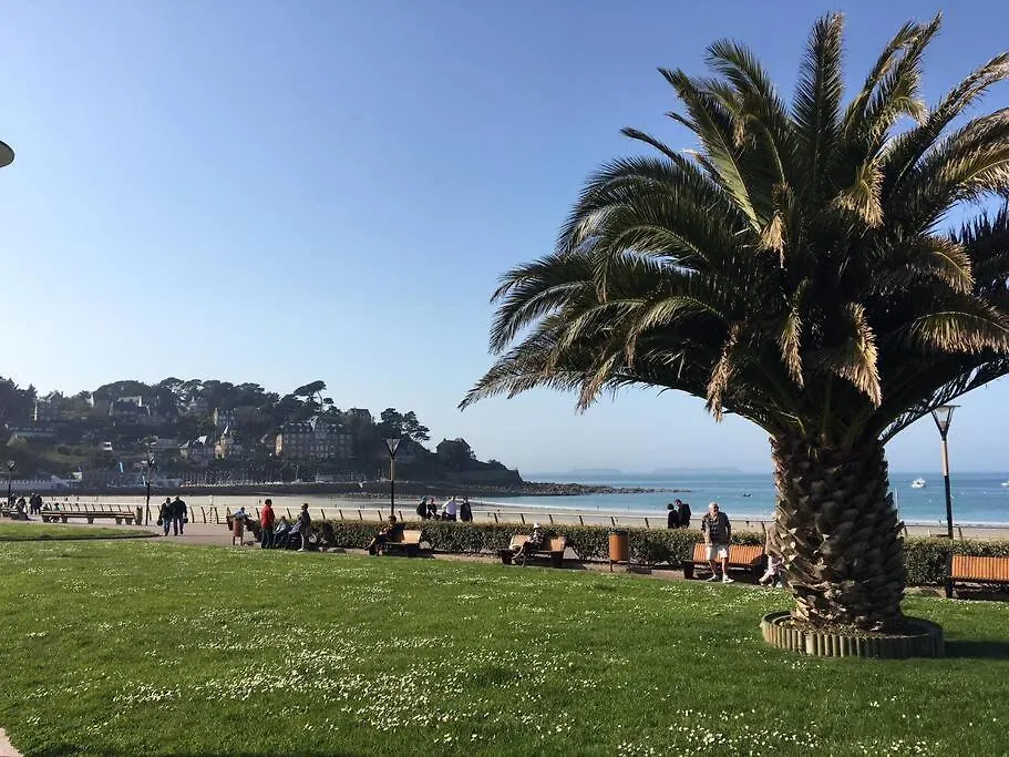 Appartement Elegant A 2 Pas De La Mer Perros-Guirec 0*,
